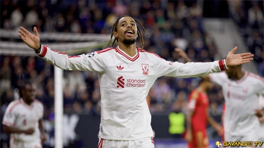 Bradley Barcola ăn mừng cú hat-trick cho Liverpool trước LASK